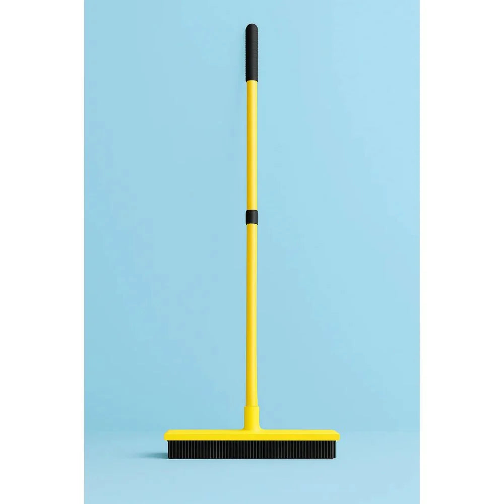 Brosse-balayette 3-en-1 | Fini les poils partout, en 2 minutes