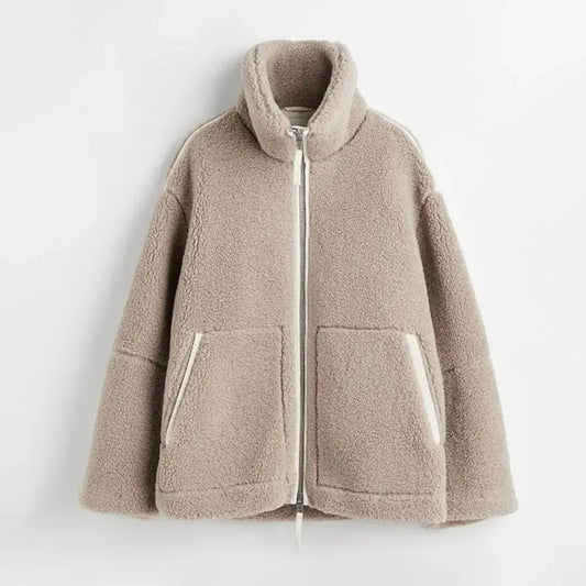 Veste polaire oversize – confort hivernal & allure tendance