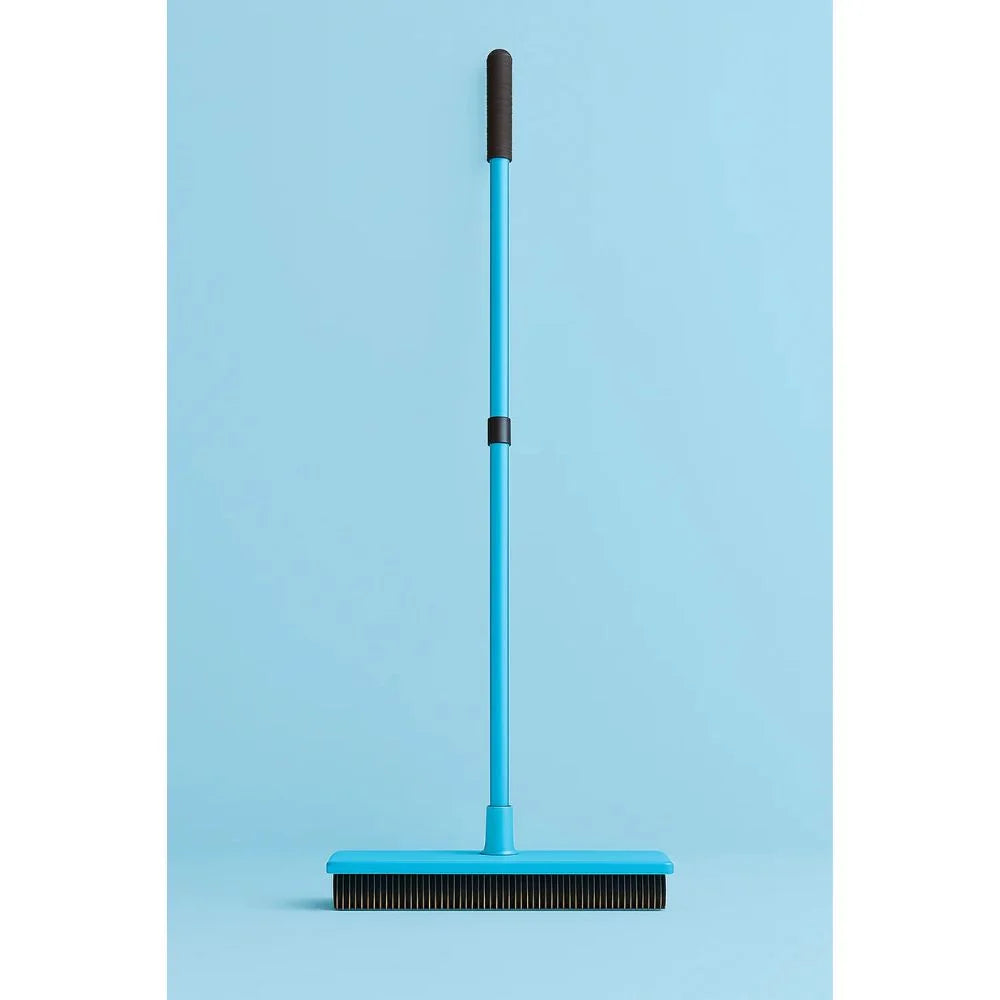 Brosse-balayette 3-en-1 | Fini les poils partout, en 2 minutes