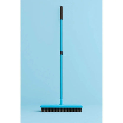 Brosse-balayette 3-en-1 | Fini les poils partout, en 2 minutes