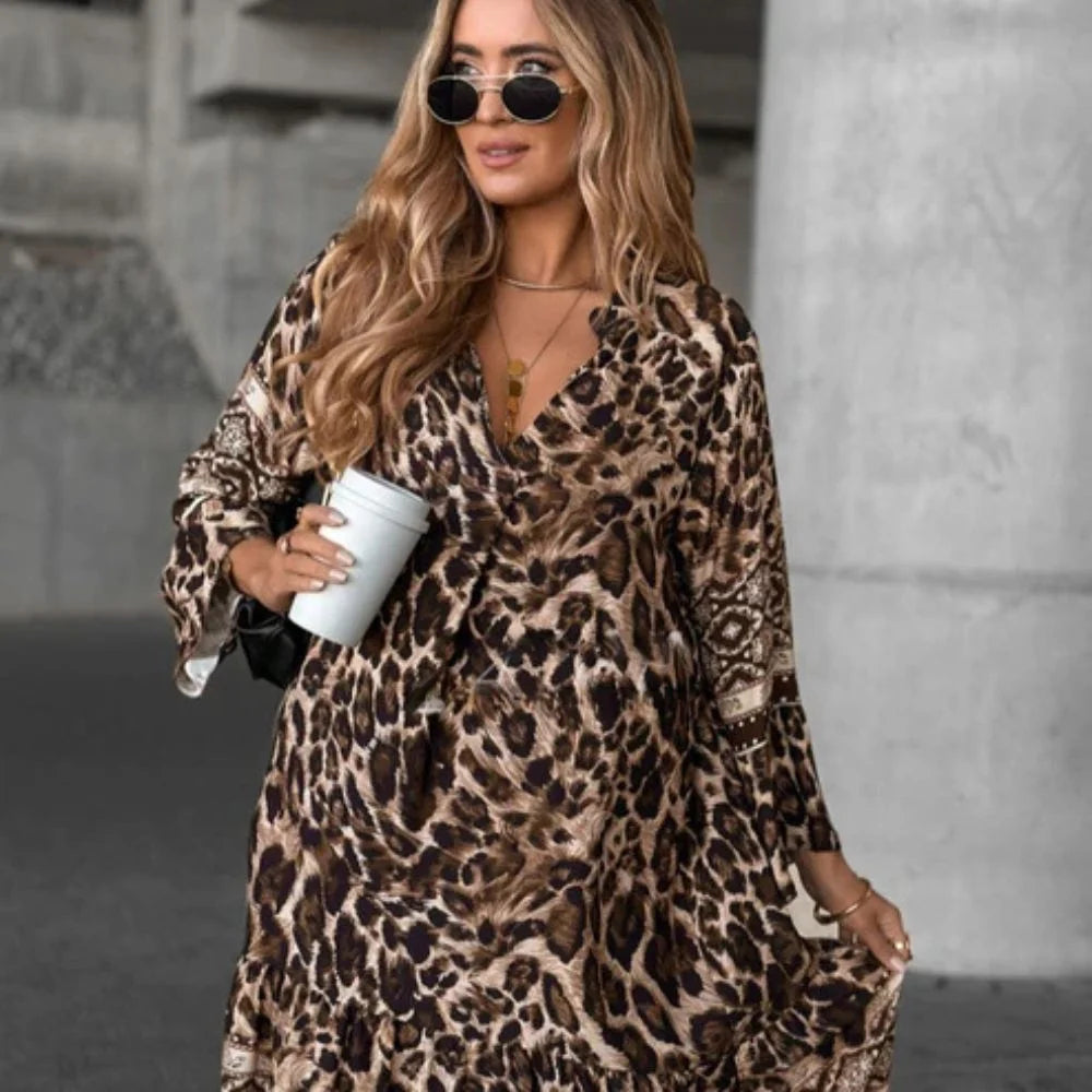 Robe Élégante à Imprimé Léopard – Silhouette flatteuse & stylée