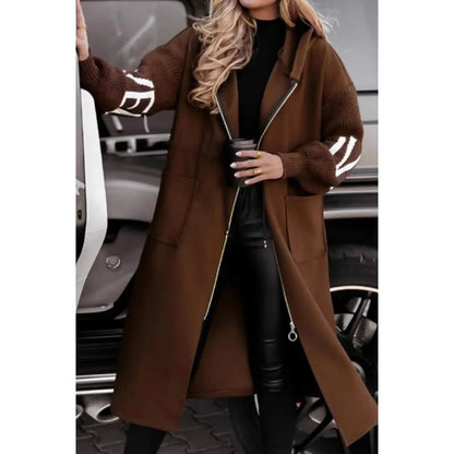 Veste femme à manches tricotées & capuche — Élégance & confort