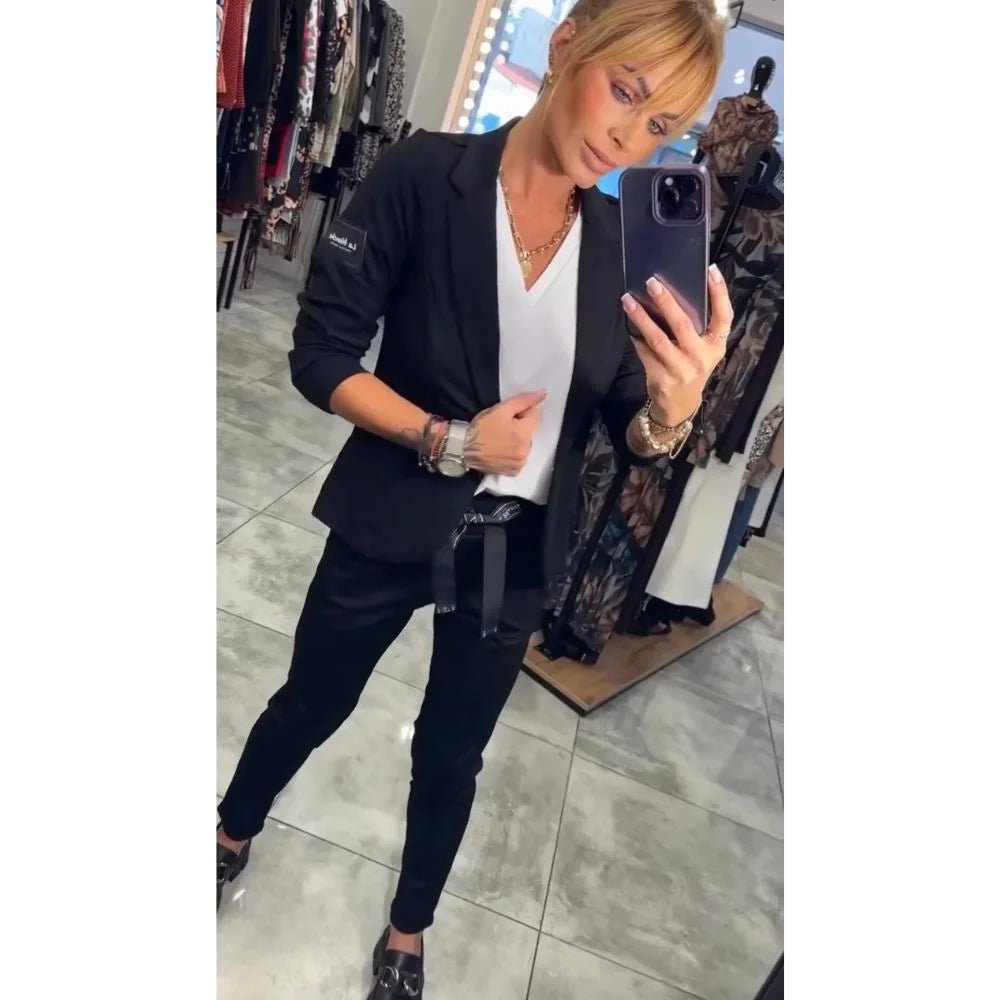 Ensemble blazer & pantalon souple – Confort&Classe