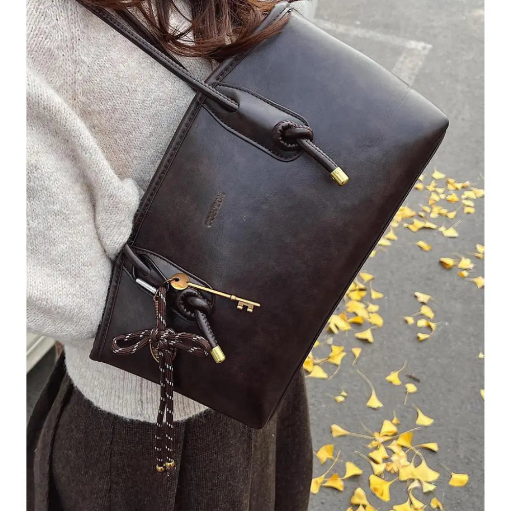 Sac à main femme – élégance intemporelle & style raffiné