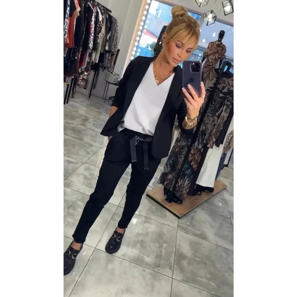 Ensemble blazer & pantalon souple – Confort&Classe