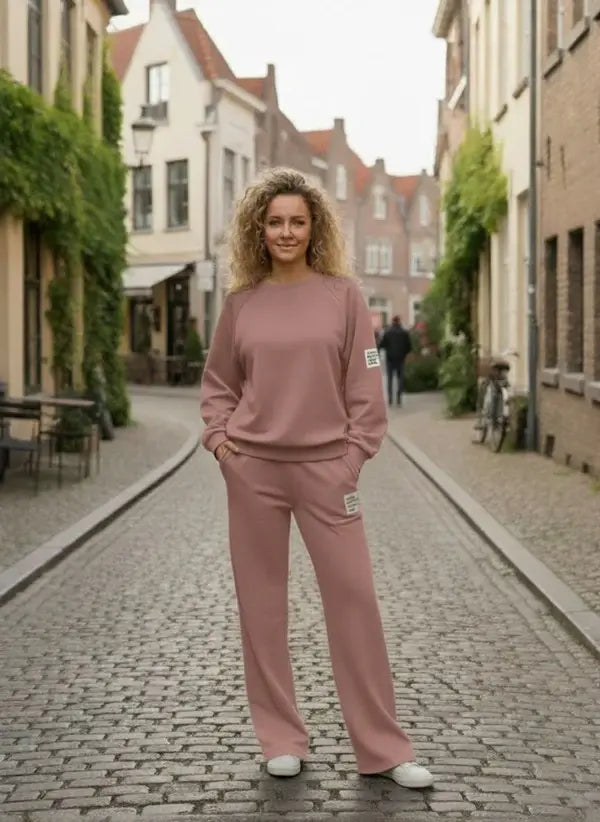 Ensemble Détente Femme – Confort Moderne & Style Décontracté (Loungewear)
